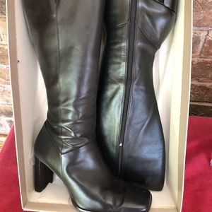 Anne Klein leather boots high quality 6M